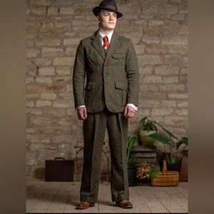 Vintage 1940s repro Socialite tweed suit